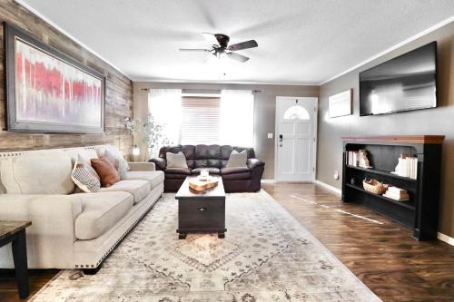 Bono House | Ellie's place