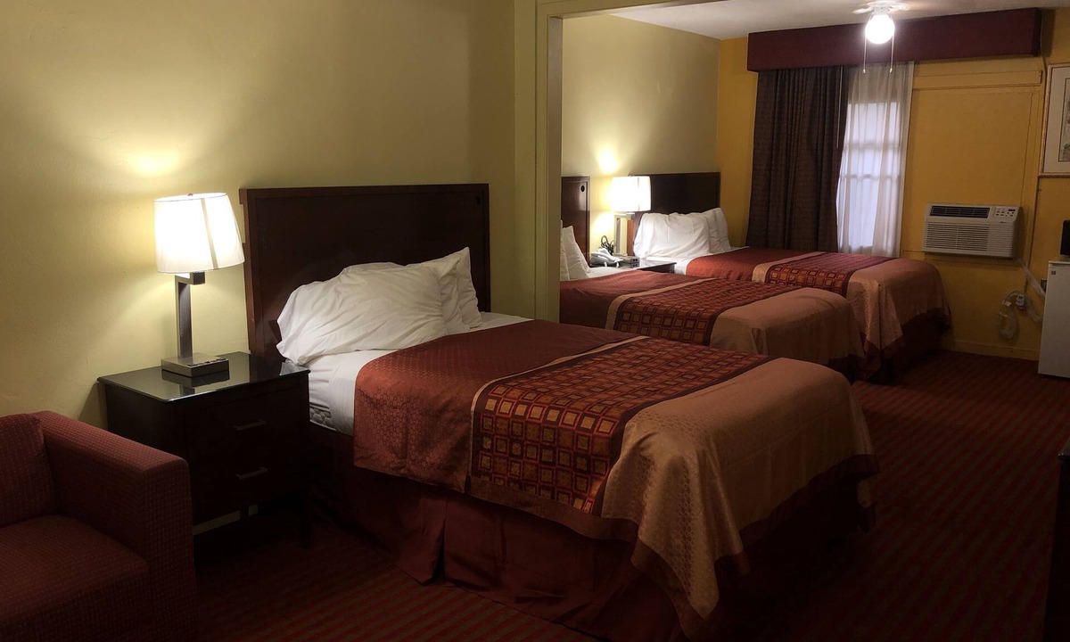 Ellijay Hotel | Ellijay Inn