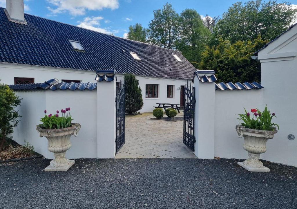 Frederikshavn House | Elling Bed & Breakfast