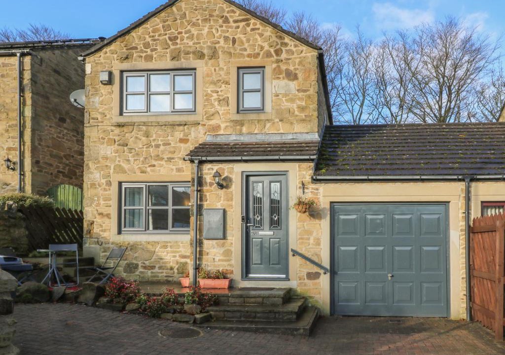 Haworth House | Ellis House