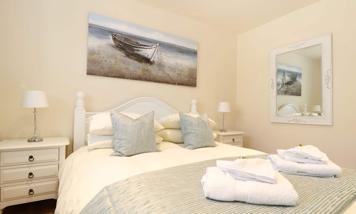 Grampound Cottage | Elm Cottage