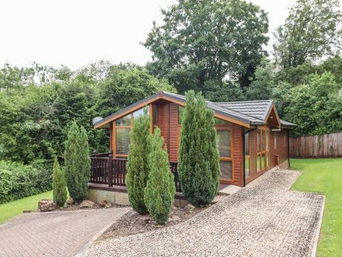 Blaisdon Ski Chalet | Elm Lodge