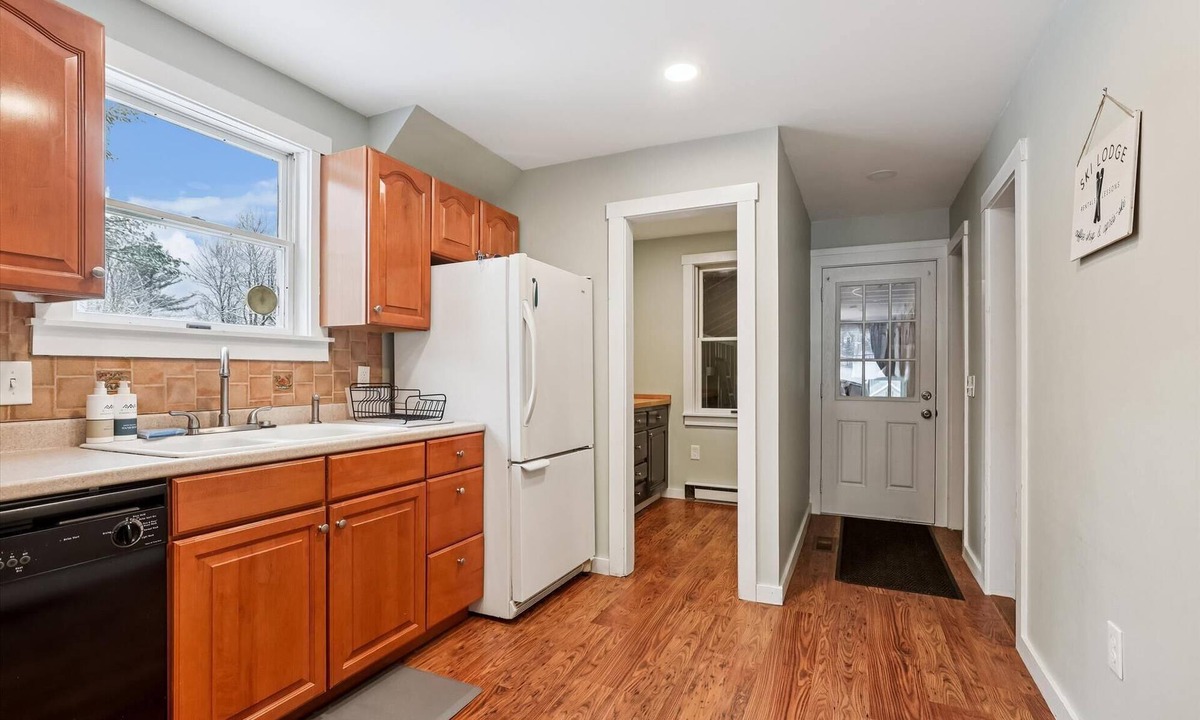 Morrisville House | Elmore Meadows: 3 br, peaceful country setting, wood stove, a/c, firepit!
