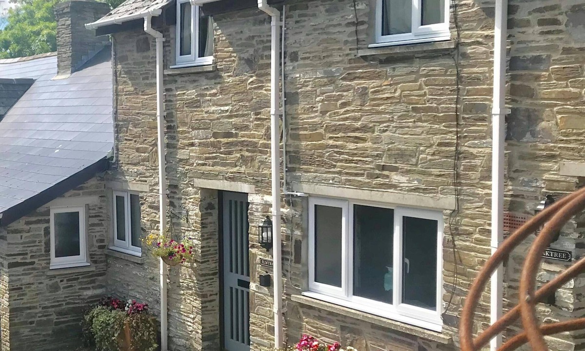 Cardigan Cottage | Elmtree Cottage, Cardigan