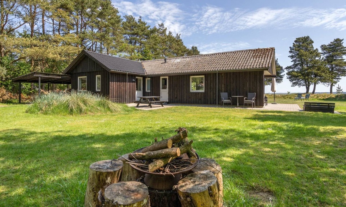 Ho House | "Elny" - 500m to the fjord by Interhome