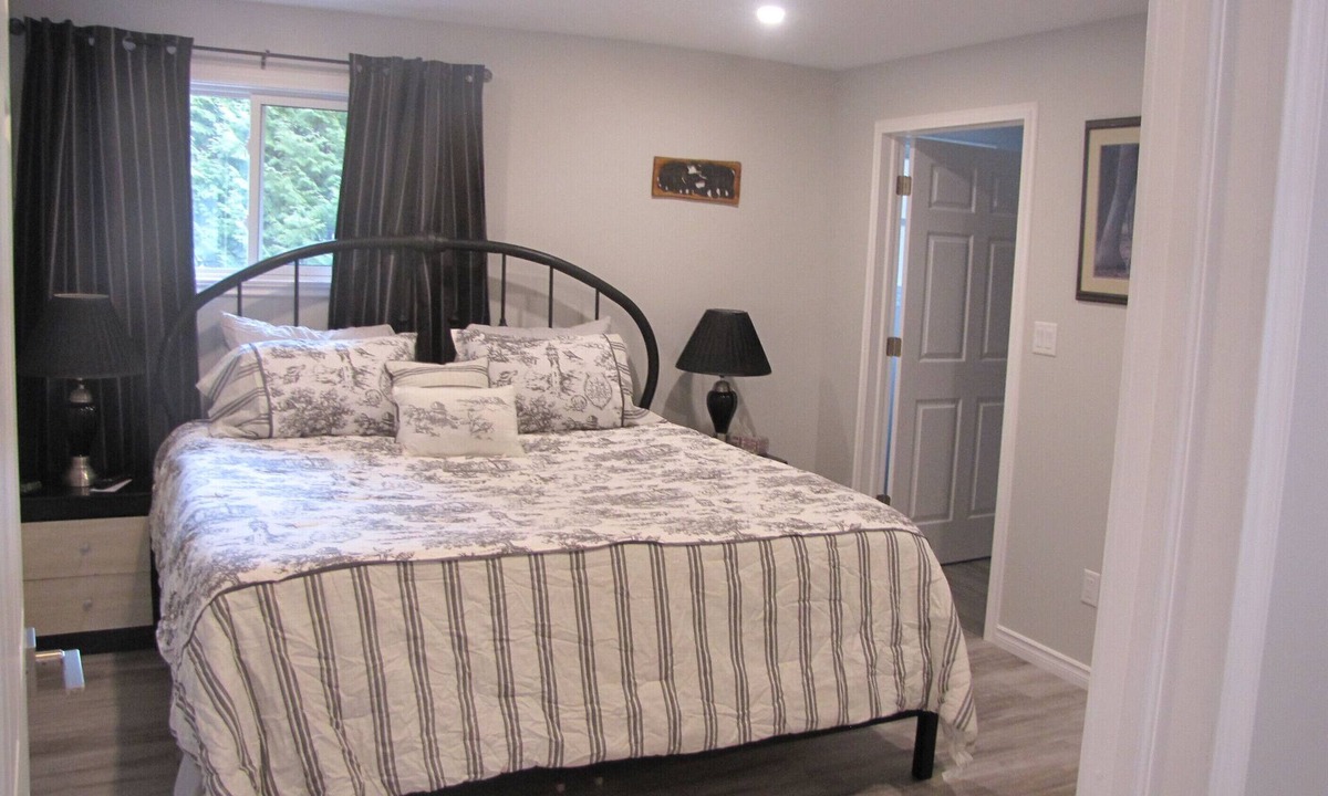 South Bruce Peninsula House | Elophant Retreat