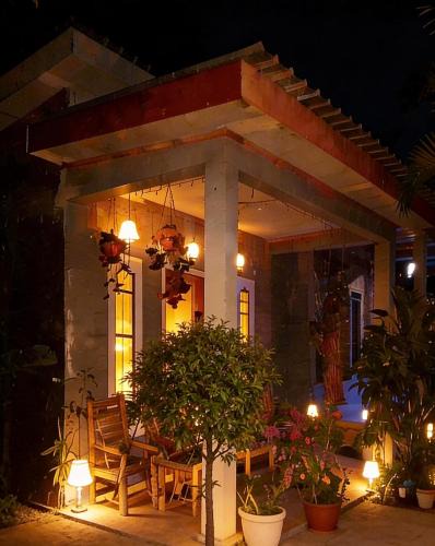 Kecamatan Montong Gading House | Eltari Homestay