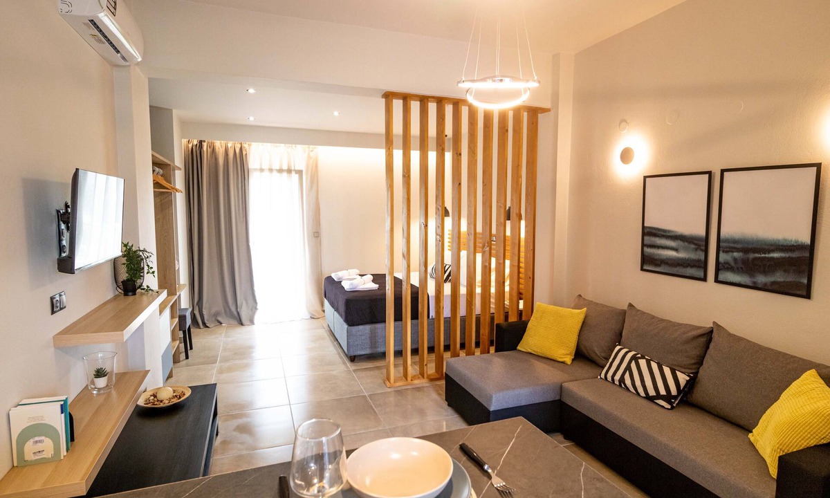 Roda Apartment | Elysian Luxury Studio 2