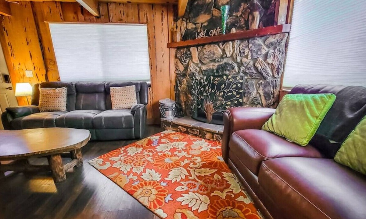 Big Bear City House | Elysian Place Dog Friendly