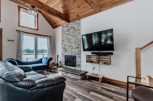 Colpoys Bay House | Elysium Private Waterfront Escape