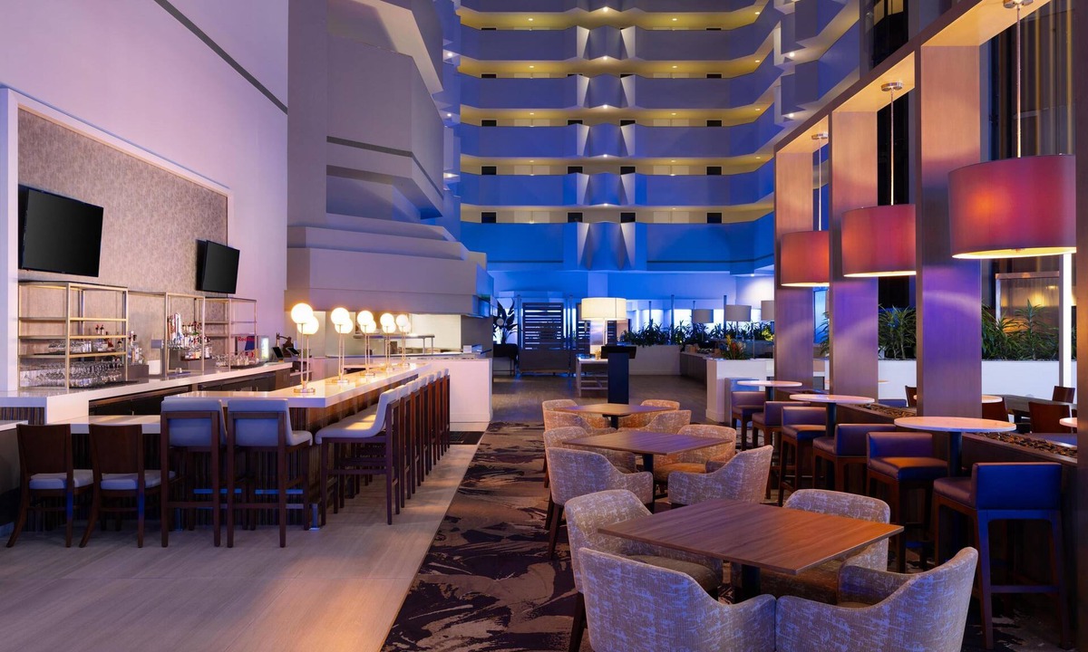Boca Raton Hotel | Embassy Suites Boca Raton