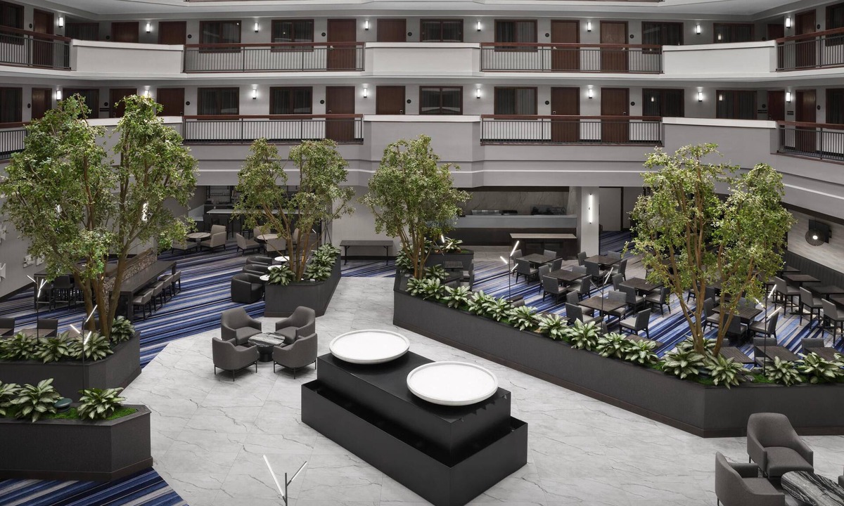 Far North Dallas Hotel | Embassy Suites by Hilton Dallas Near the Galleria