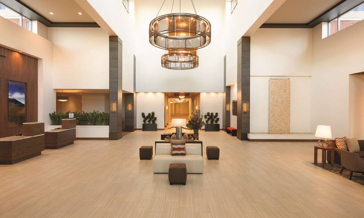 Central Oklahoma City Hotel | Embassy Suites Oklahoma City Downtown/Medical Center