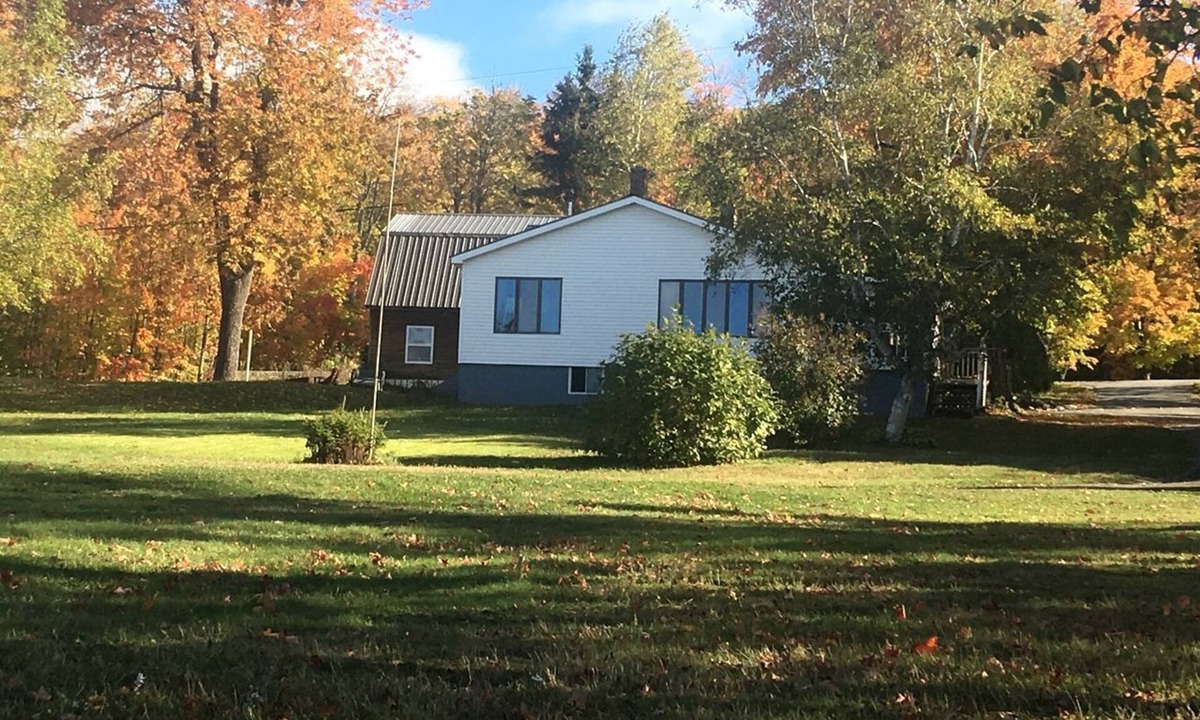 Portage Lake Cottage | Embrace Nature in this Breathtaking Cottage in Portage Lake, Maine