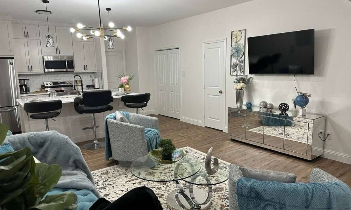 Fort Worth House | Emerald at panther Spacious 4-bedroom townhome in Fort Worth with AC
