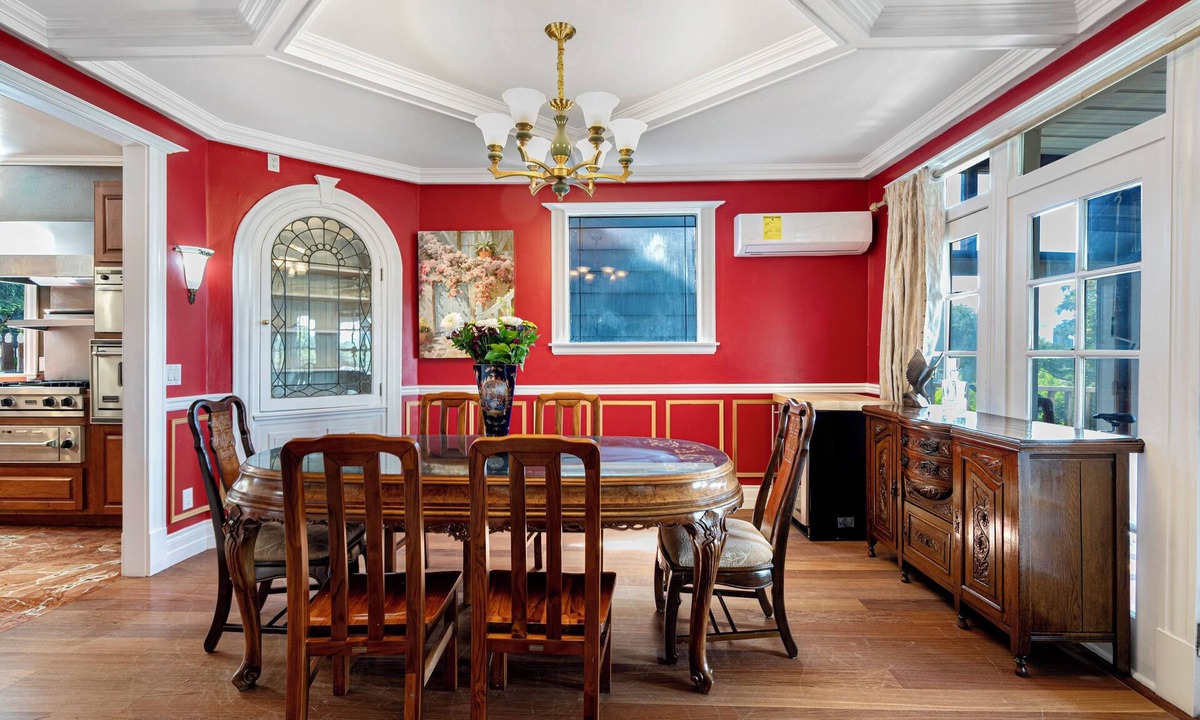 Capitol Hill House | Emerald Bay Sea View Villa