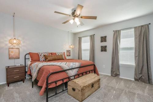 Canyon House | Emery's Place 4BR 2Bath GAME ROOM