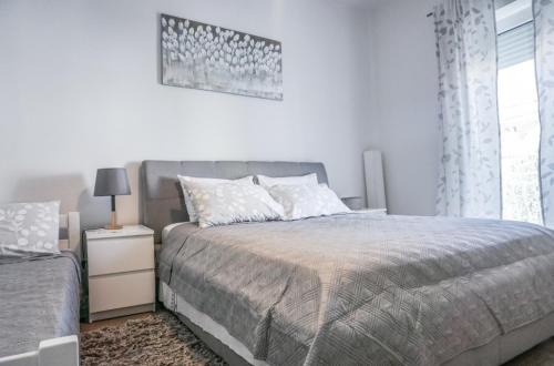 Biograd na Moru Apartment | Emma & Toni