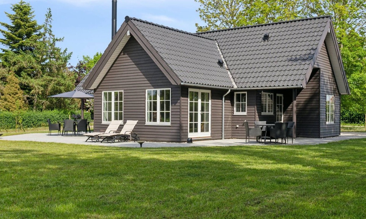Tranekaer House | "Emmalina" - 1.3km from the sea by Interhome