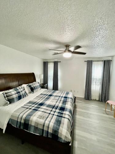 South Tulsa Apartment | Emmanuel House