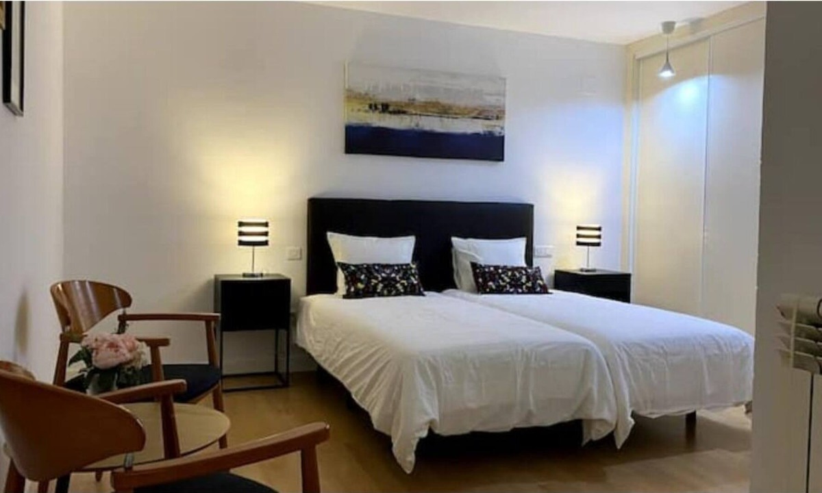 Zaragoza Old Town Apartment | Emperor Caesar Augustus Apartments