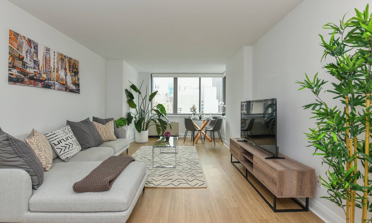 Rose Hill Apartment | Empire State Two Bedroom Penthouse