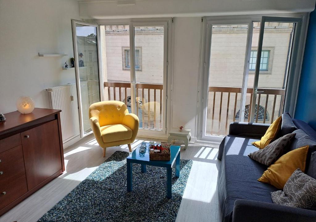 Alencon Apartment | Emplacement Top