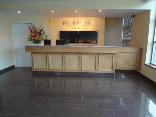 Fallsview Hotel | Empress Inn and Suites by the Falls