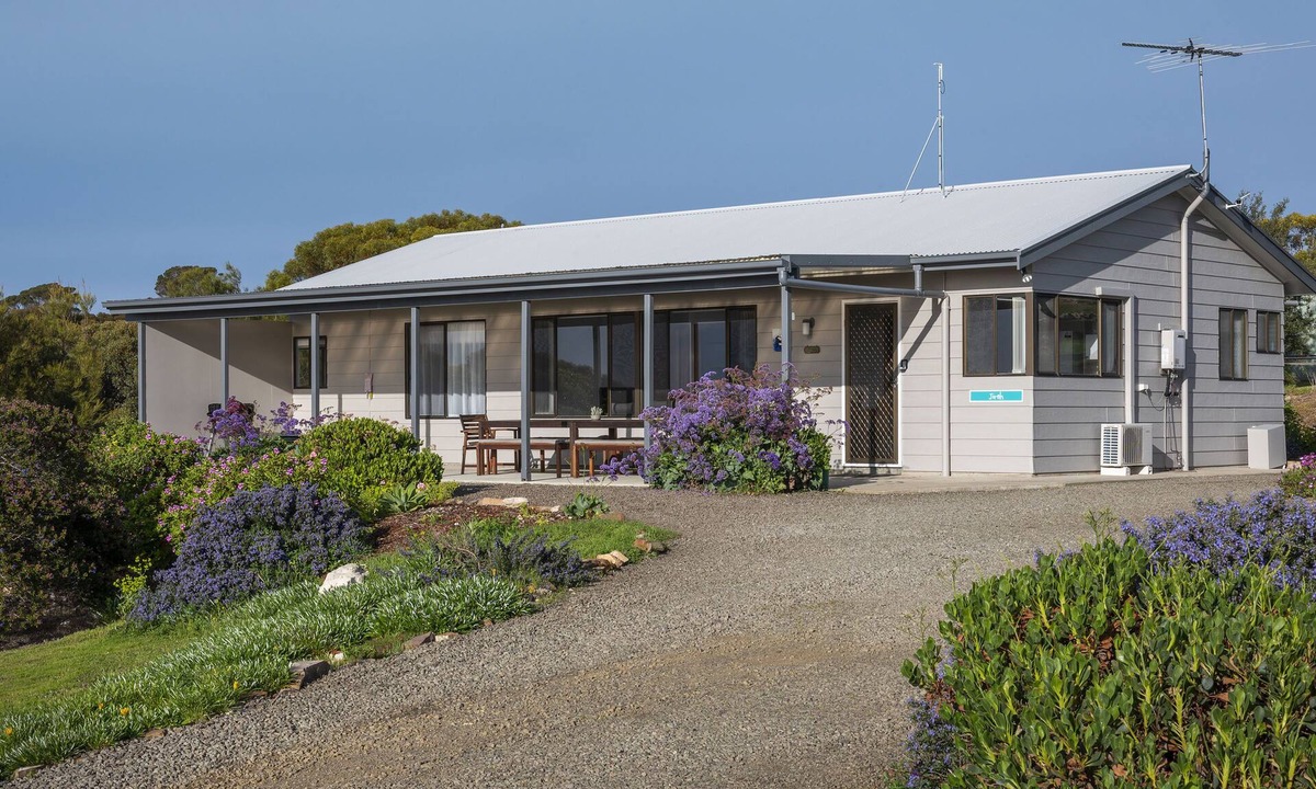 Emu Bay House | Emu Bay Holiday Homes