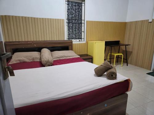 Balikpapan House | EMWEKA Guest House
