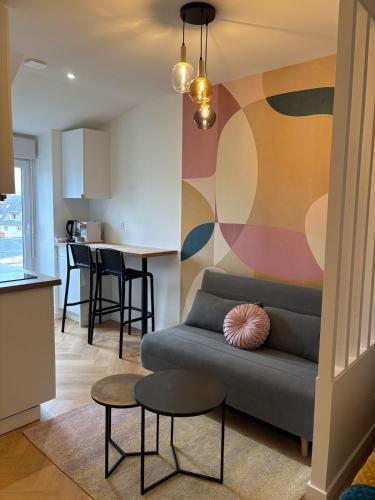 Centre-ville rive gauche Apartment | En Aparté Théâtre, Studio au cœur de Laval