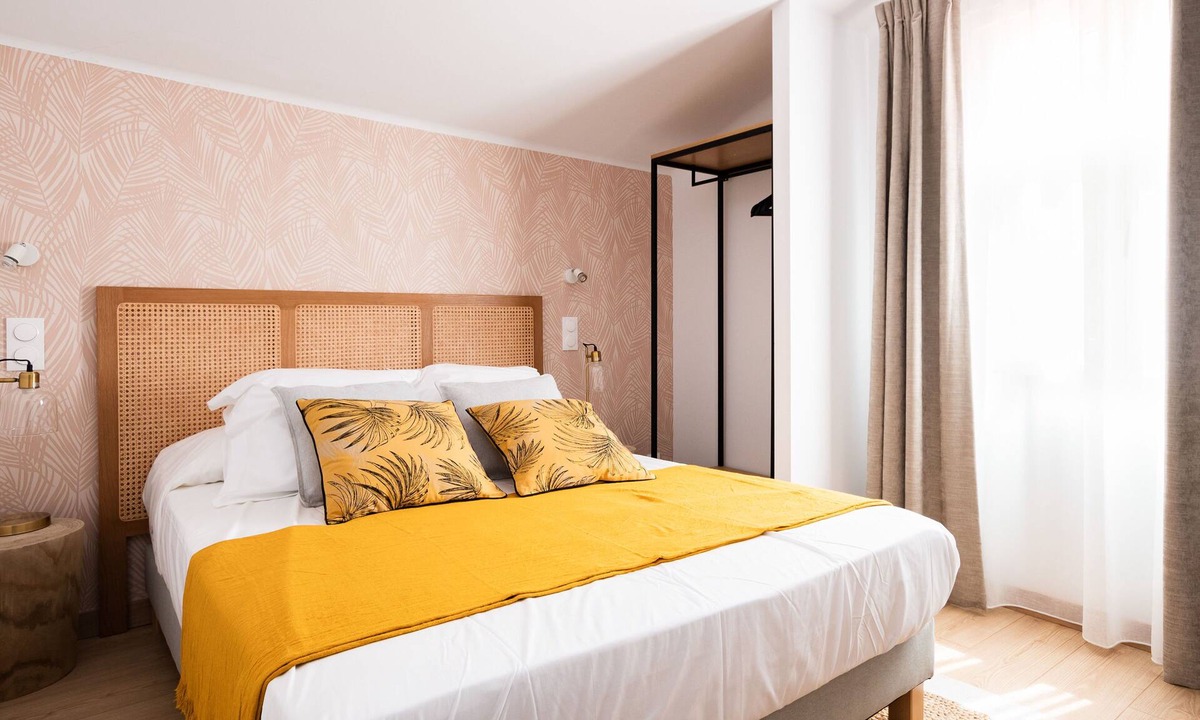 Cerbere House | En bord de mer ! Chambre cosy 12m² + piscine