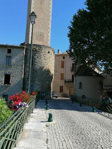 Mollans-sur-Ouveze Apartment | En Provence à MOLLANS