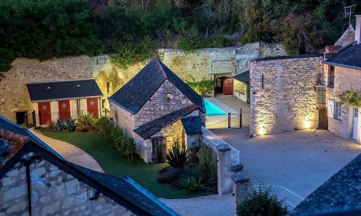 Rou-Marson House | En Rou Libre