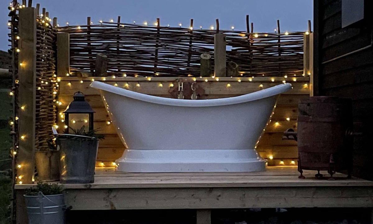 Llanfarian Cabin | En-suite Shepherds Huts