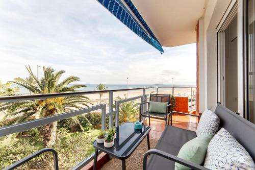Sagunto Apartment | Encalma vacacional La playa, piscina,primera linea
