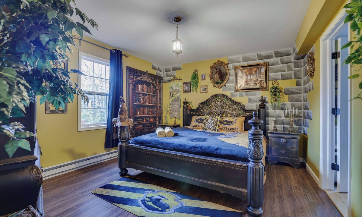Pocono Summit House | Enchanted Castle - Whimsical Harry Potter Getaway - Kalahari/Camelback/Casino