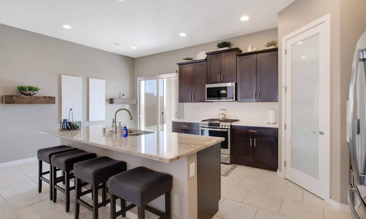 Westside House | Enchanted Escape, beautiful views