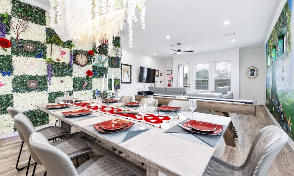 OST - South Union House | Enchanting 3BR Fairy-Tale Decor Private Pool