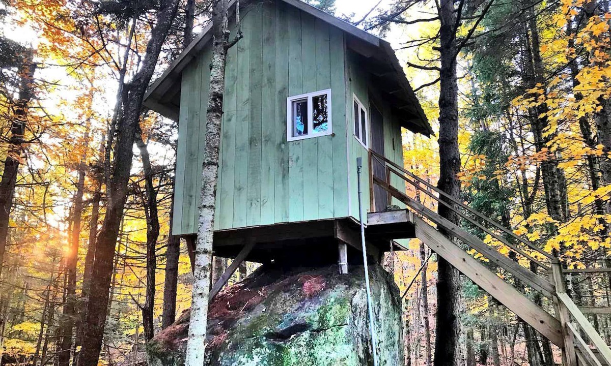 Hopkinton Cabin | Enchanting Adirondack Cabin in the Treetops