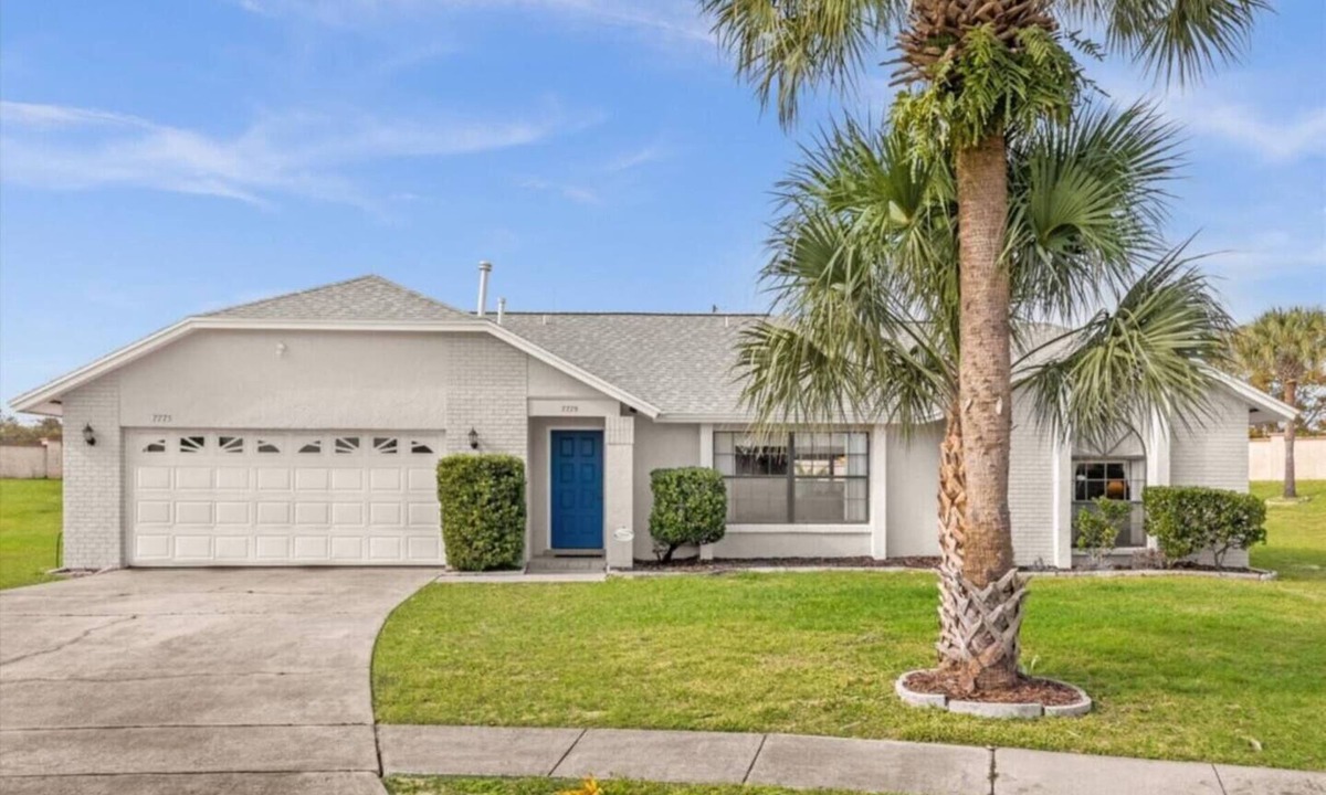 Indian Ridge Villa | Enchanting Disney Oasis: Private Pool, Game Room & BBQ!