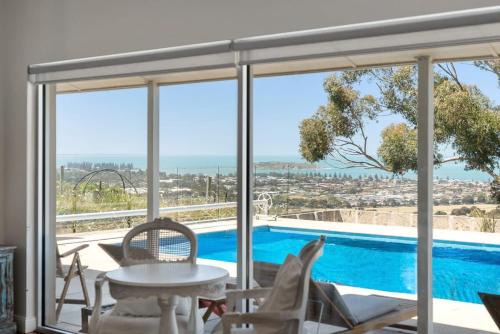 Waitpinga House | Encounter Blue - Waitpinga - Linen Included