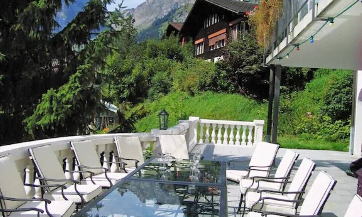 Engelberg Villa | Engelberg/Titlis , classic villa , ski chalet apartment