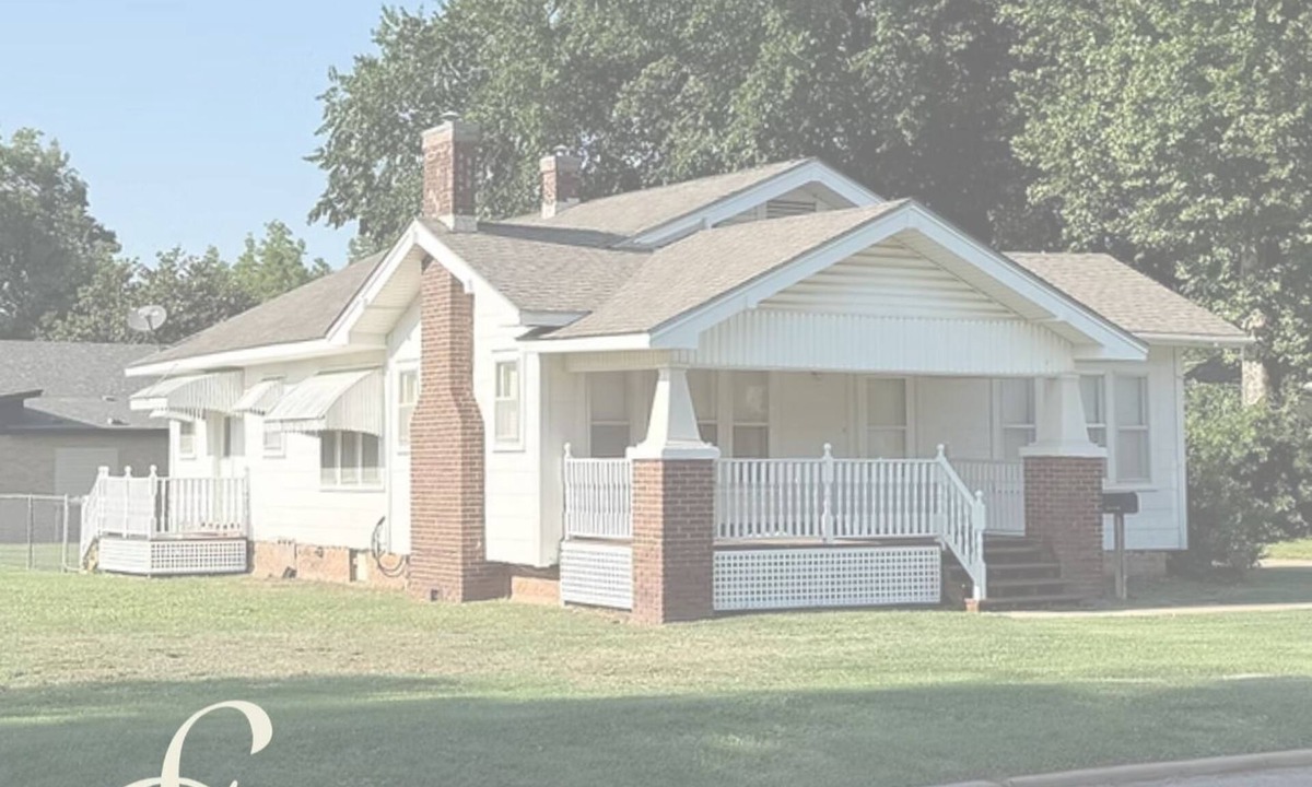 Chickasha House | England House: 3BR w/workspace & WiFi, family friendly
