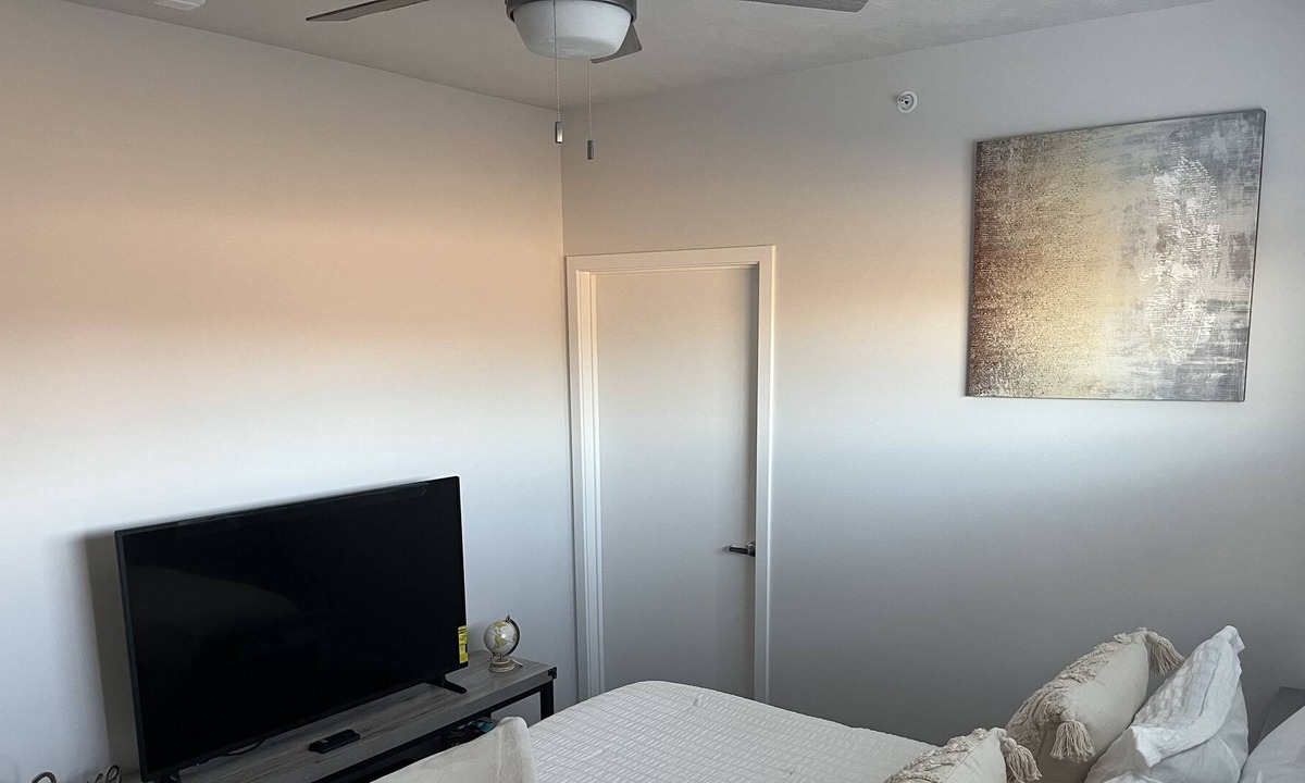 Raymore Apartment | Enjoy a Luxury living, Convenient walking distance of several restaurants & more
