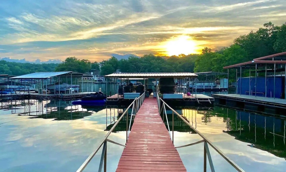 Lake of the Ozarks House | Enjoy A Quiet Waterfront Cove by Camden on Lake