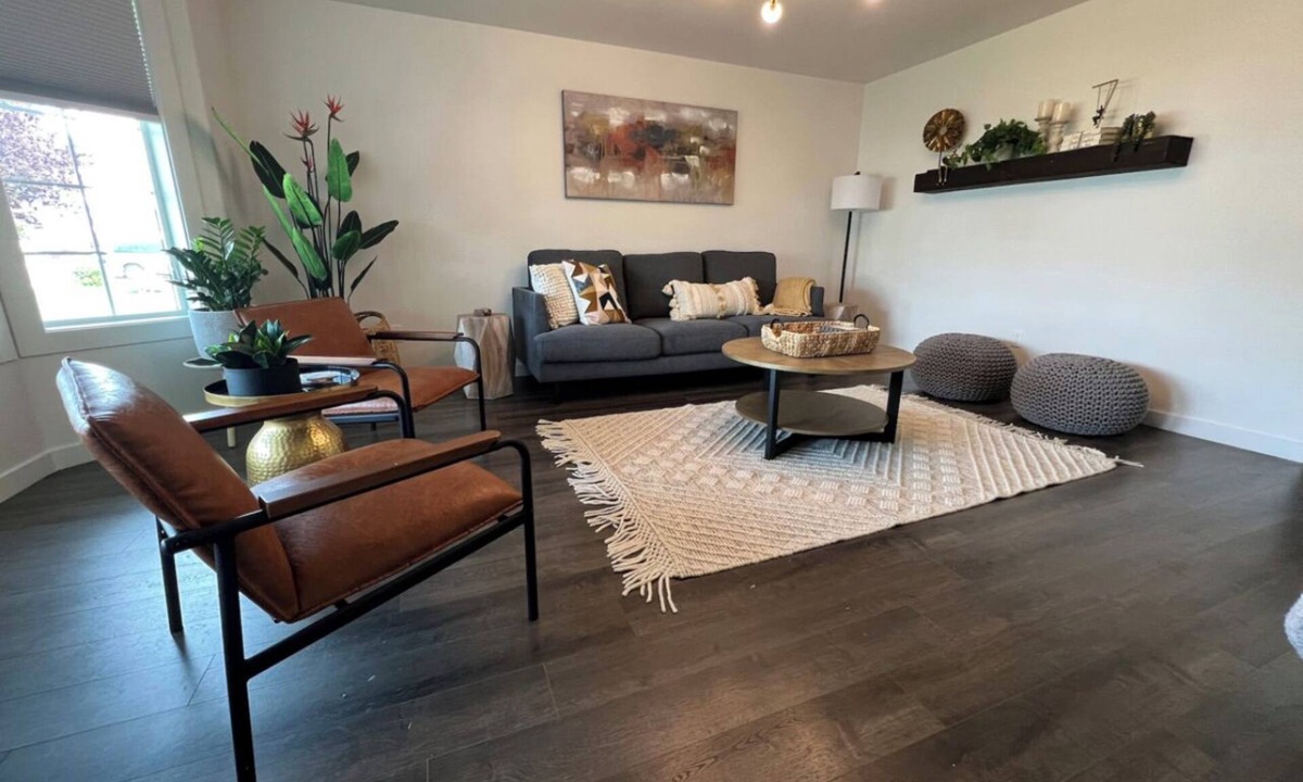 Pasco House | Enjoy a stylish experience at The Franklin