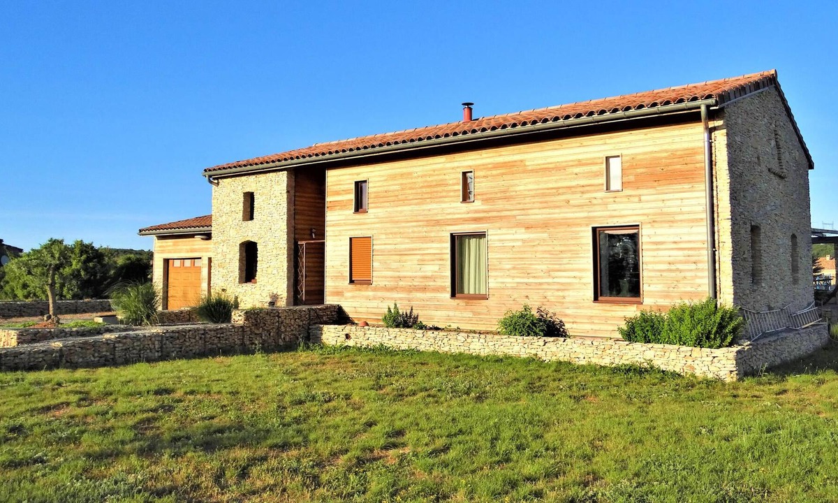 Larnas House | Enjoy a wonderful vacation in this inviting eco house with pool.