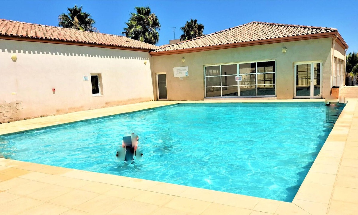 Gallargues-le-Montueux House | Enjoy an unforgettable vacation in this inviting vacation home with pool access.