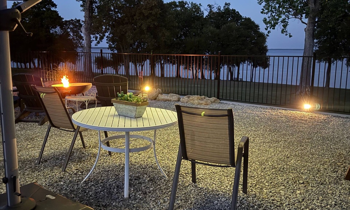 Pottsboro Condo | Enjoy Holiday Getaway on Lake Texoma!